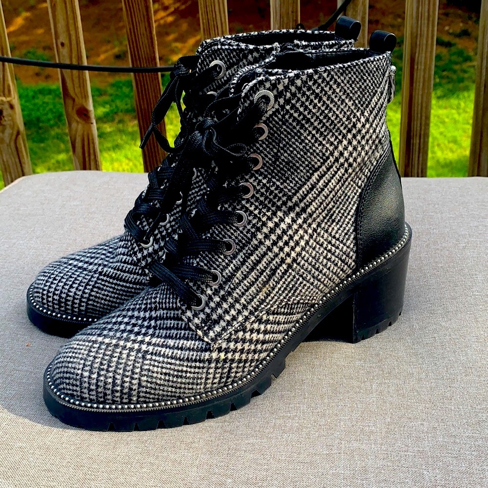 Aldo Houndstooth Lace Up Canvas Ankle Boots punk goth